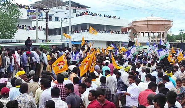 YCP Vs TDP Vinukonda