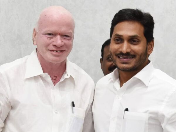 pilli-subhash-chandra-bose-Jagan