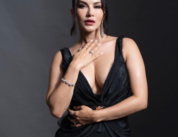 sunnyleone