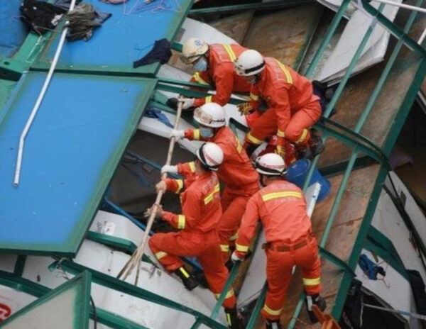 17 Killed In Thane During Construction