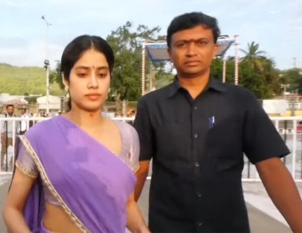 Actress-Janhvi-Kapoor-Visits-Tirumala-Tirupati-