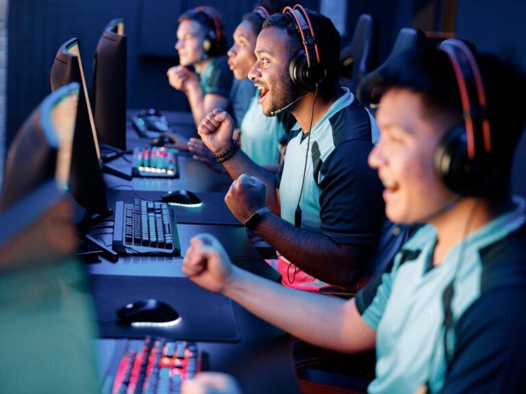 Indians Spend Online Gaming