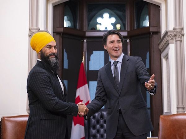 Justin-Trudeau-Jagmeet-Singh