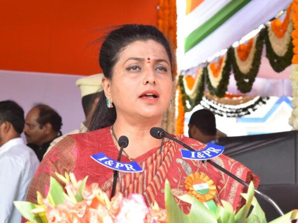 Minister-Roja-Selvamani