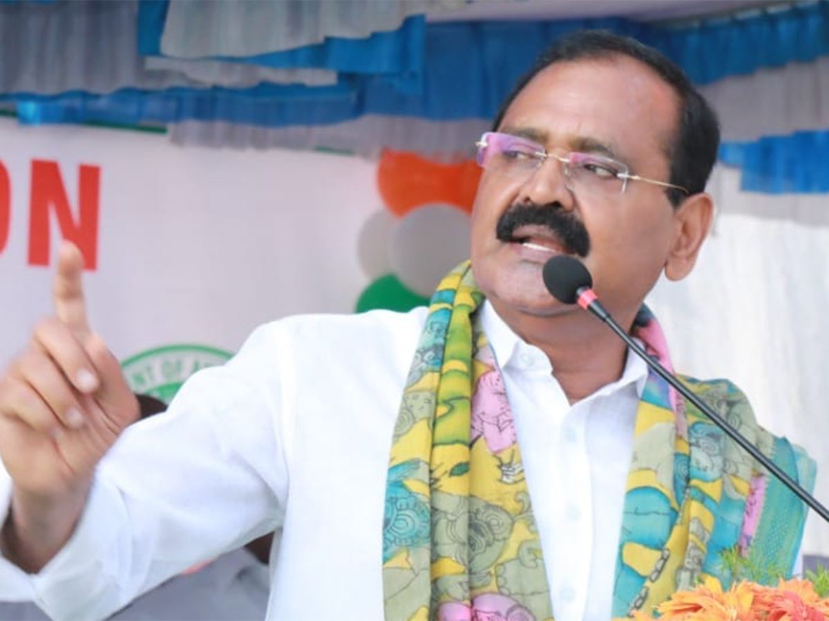 bhumana-karunakar-reddy-TTD