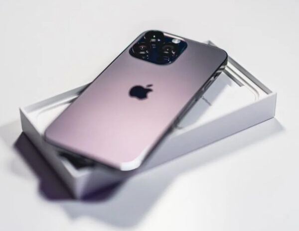 iPhone 15 Manufacturing Begins In India!!
