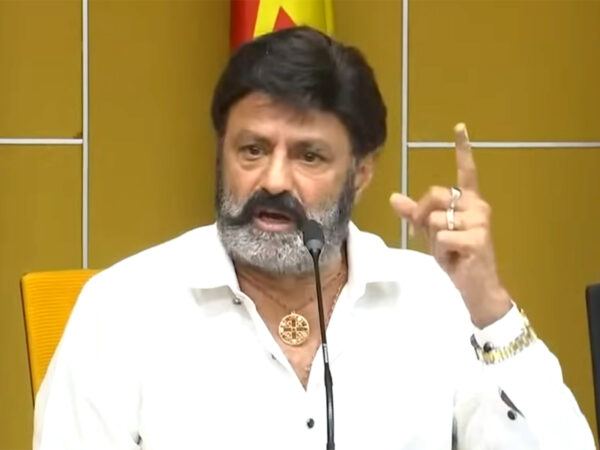 Balakrishna To Concentrate On Politics Fulltime!