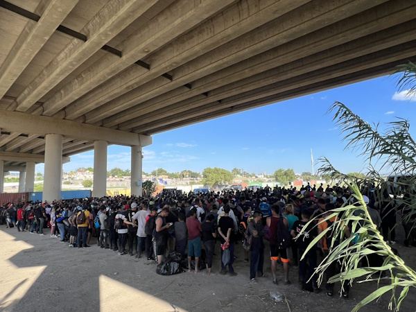 Illegals-Cross-USA