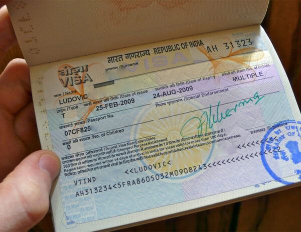 India Suspends Visa Services For Canadians
