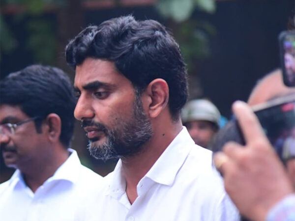 Nara-Lokesh-Delhi-Return