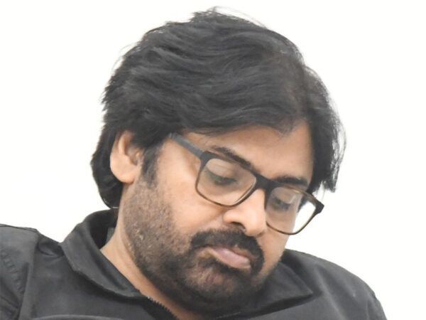 Pawan-Kalyan-Inner-Ring-Road-Case
