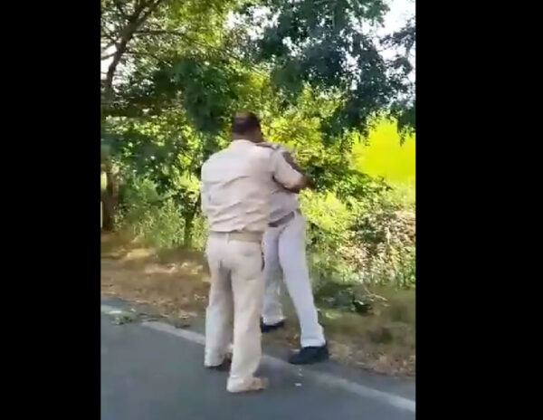 Policemen-Fighting