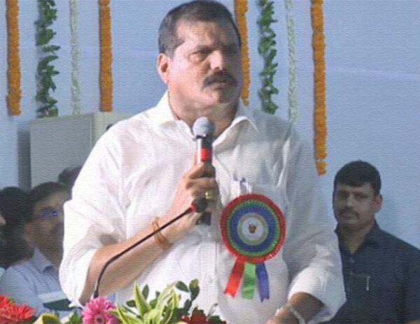 botsa-satyanarayana-Teachers-Day