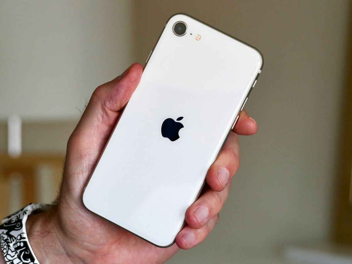 Tata To Manufacture iPhones In India