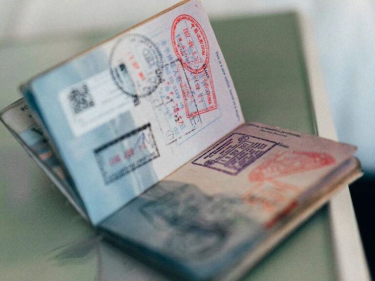 20 Lakhs For Canada VISA