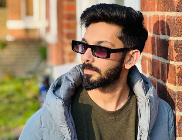 Anirudh Ravichander