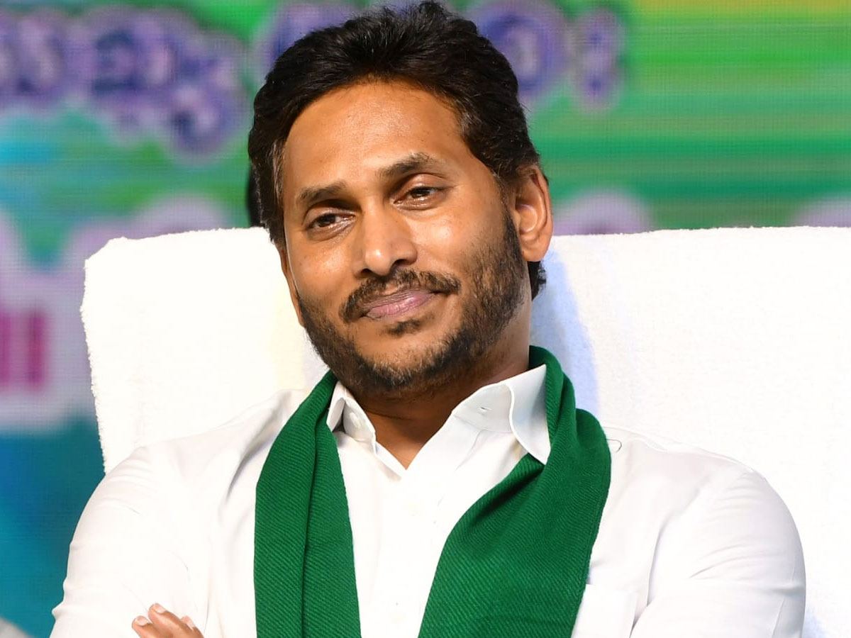 Jagan Gruhapravesham Vizag
