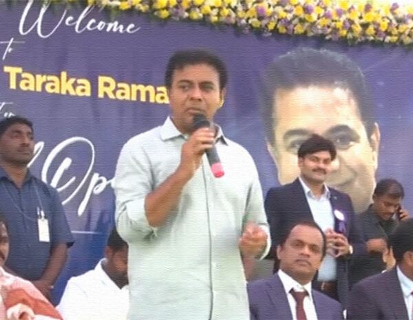 KTR Recommends Information Technology Companies To Andhra Pradesh