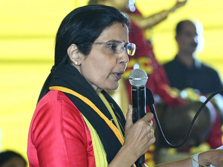 Nara-Bhuvaneshwari-Nijam-Gelavali