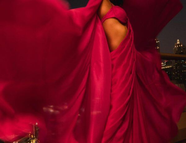 Samantha's Sexy Saree