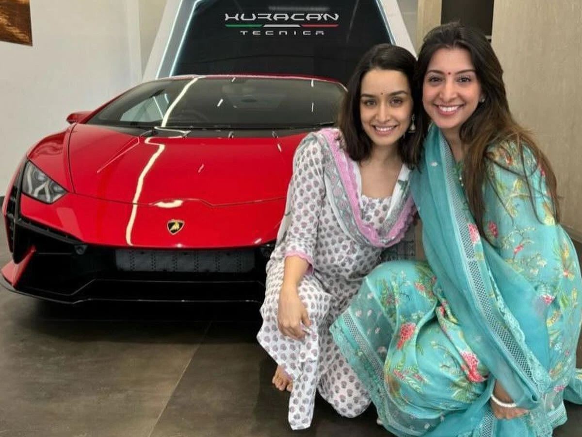 Shraddha Kapoor Lamborghini