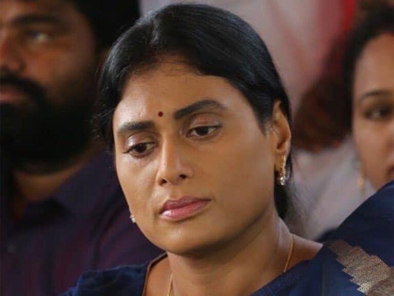 YS-Sharmila-Immaturity