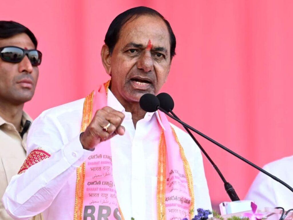 CM KCR