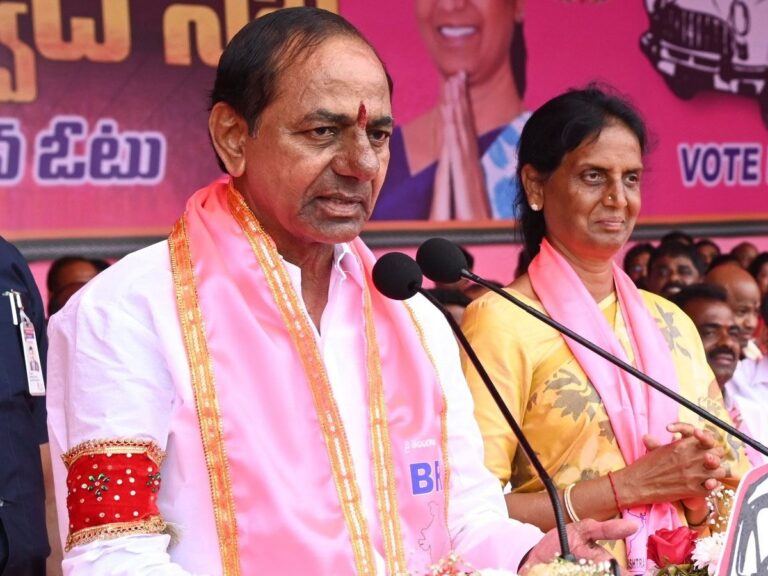 CM KCR