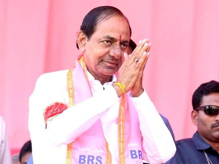CM KCR