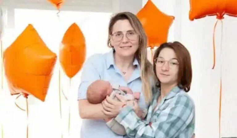 Lesbian Couple