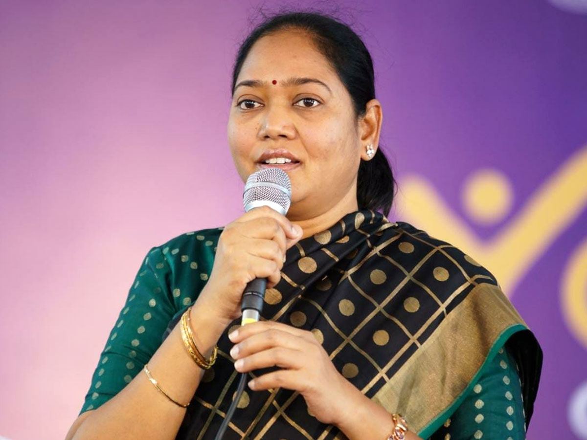 Mekathoti Sucharita