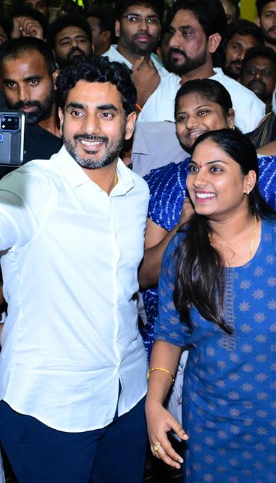 Photos: Nara Lokesh Arrives at Rajahmundry Campsite