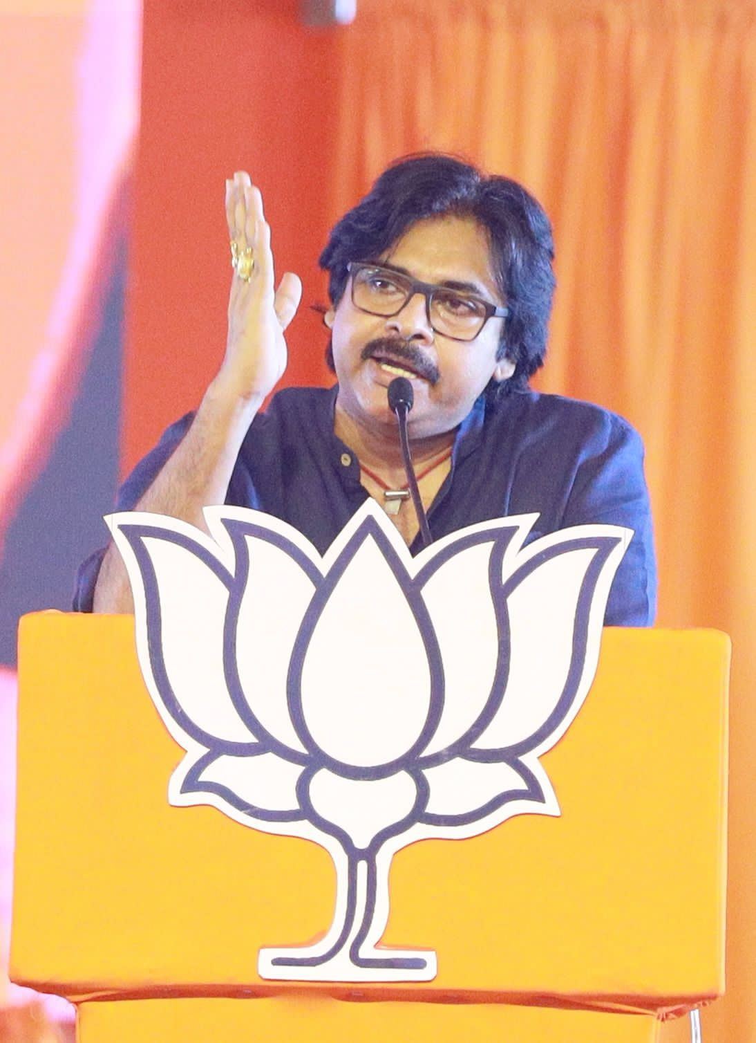 Pawan Kalyan Shares Stage with Modi in Telangana