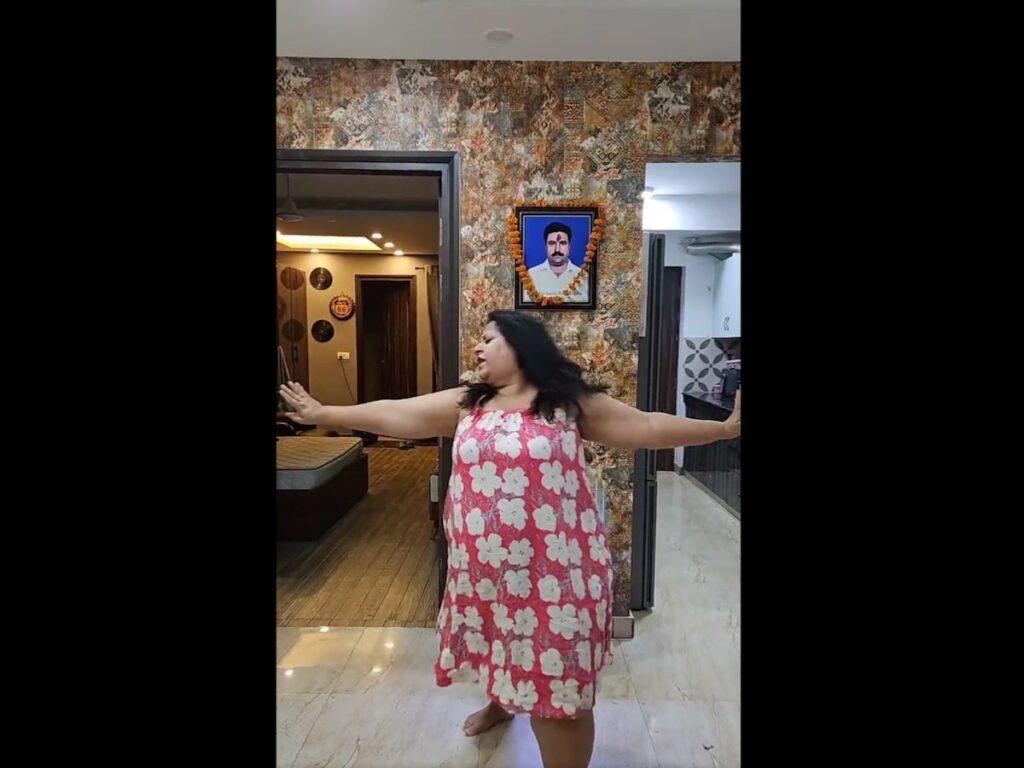 Wife Insane Dance
