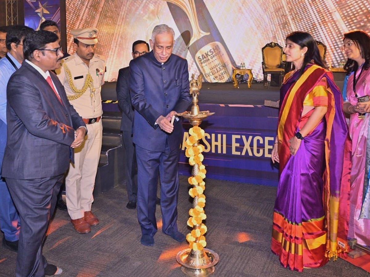 YS Bharathi Sakshi