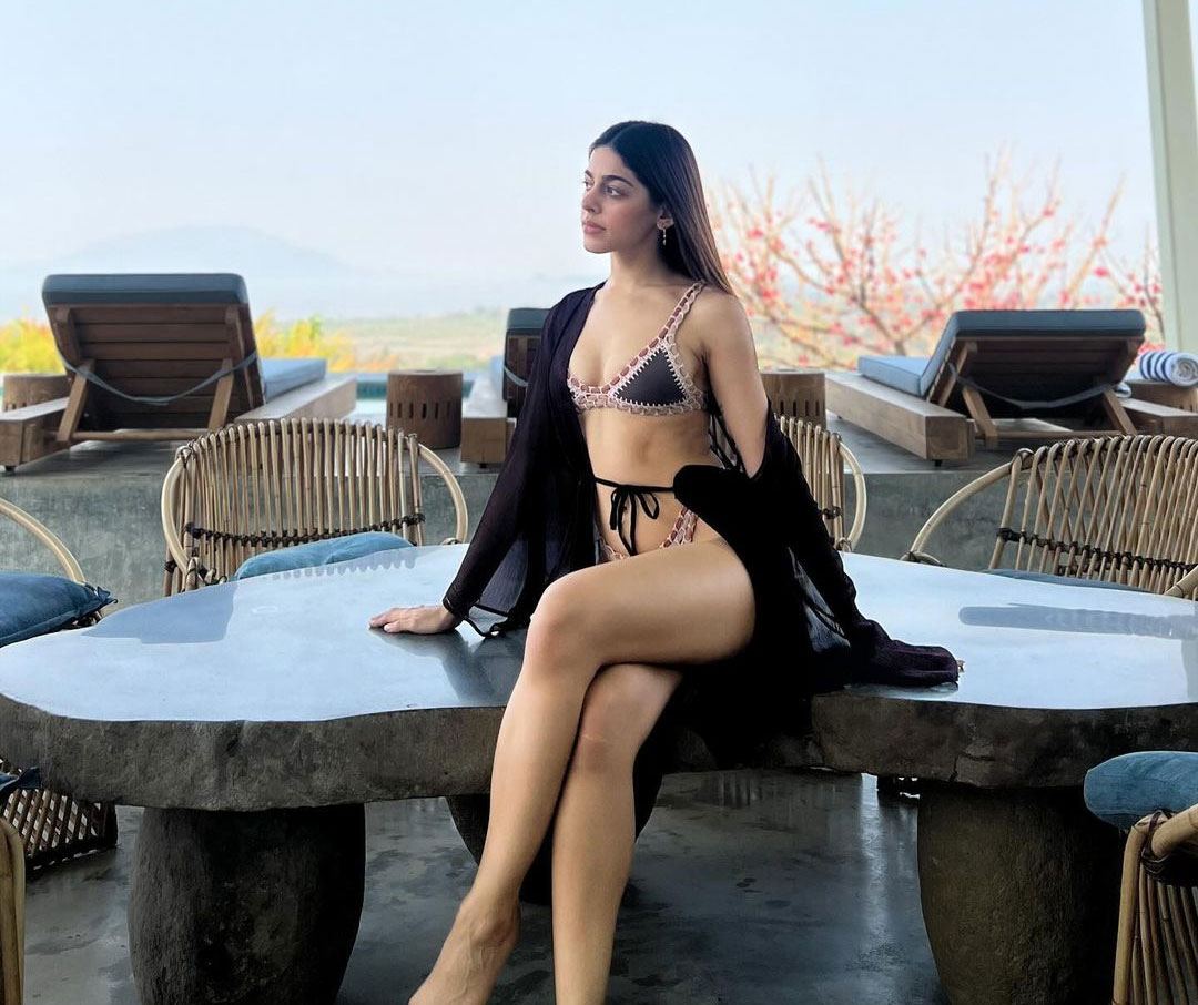 Alaya F