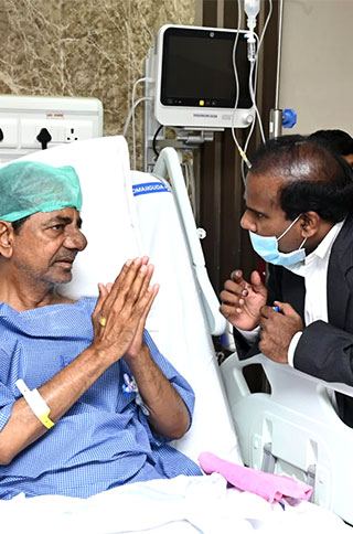 KA Paul, TV9 Top Staff Visits KCR