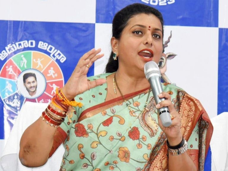 Minister Roja