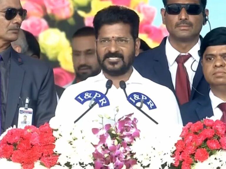 Revanth-Reddy-Oath-Taking