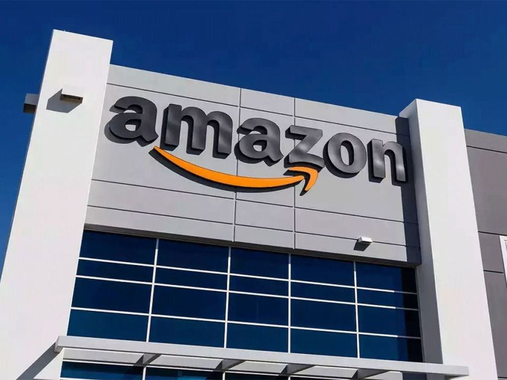 Amazon Fires 100s Of Employees