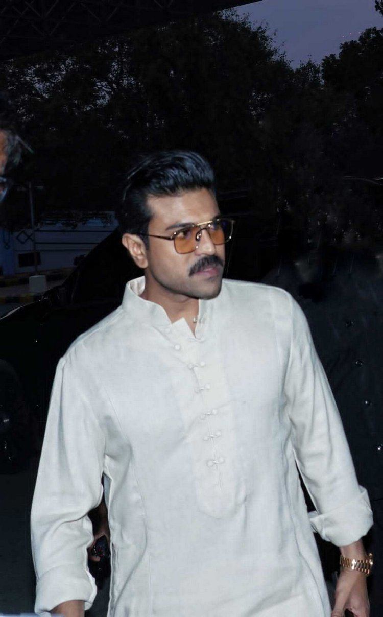 Chiranjeevi, Pawan Kalyan & Ram Charan @ Ayodhya Ram Mandir