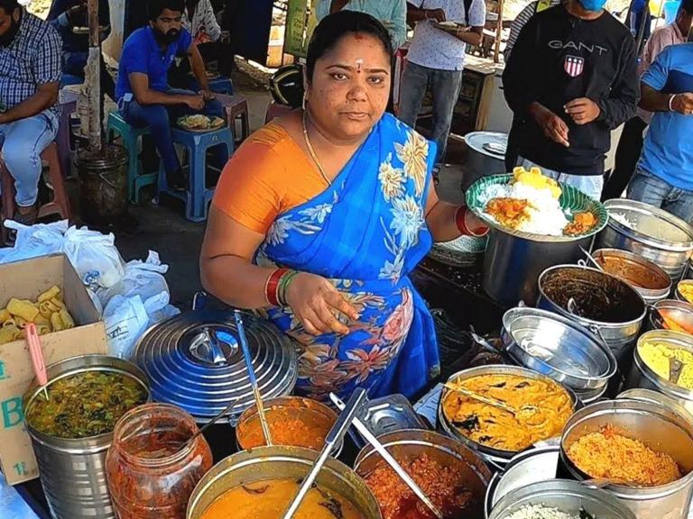 Kumari Aunty Shuts Food Shop