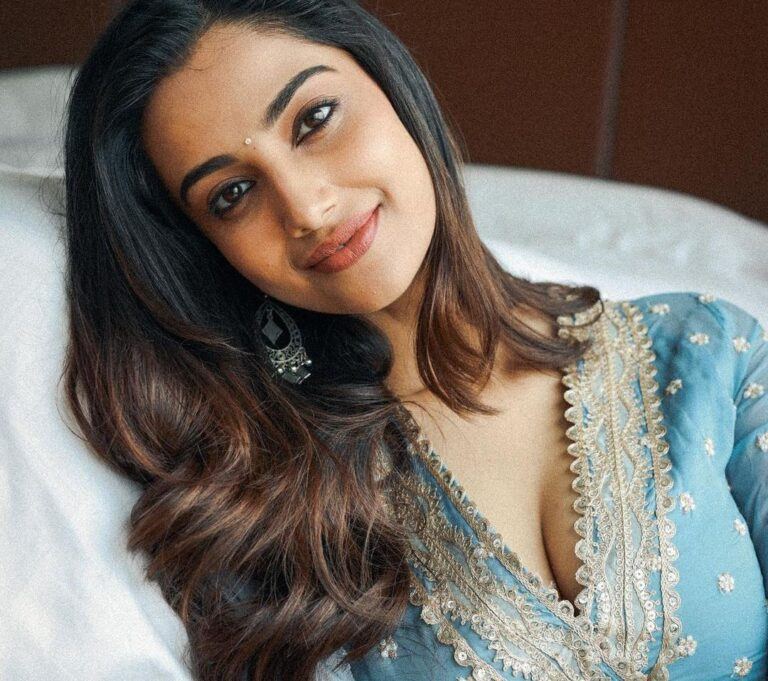 Meenakshi Chaudhary New Hope