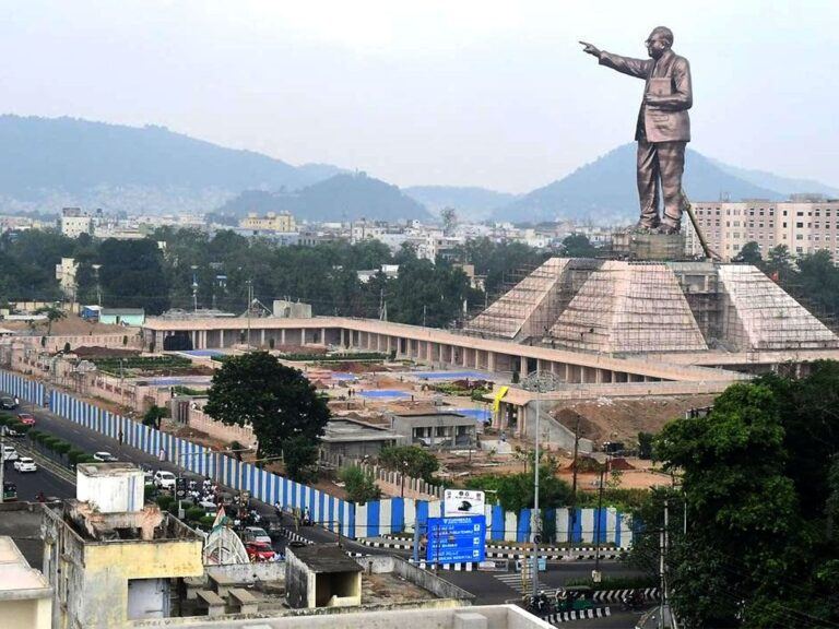 Vijayawada-Ambedkar-Statue