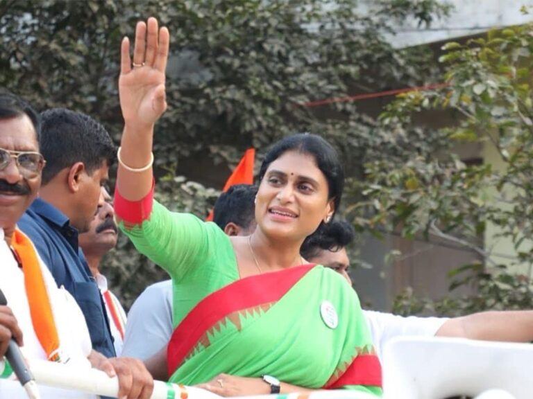 YS-Sharmila-Life-Threat