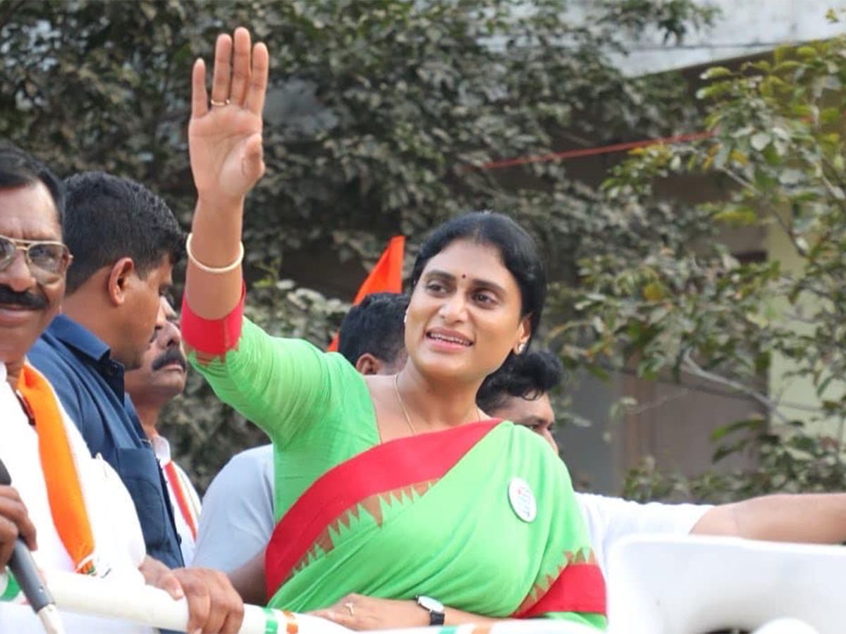 YS-Sharmila-Life-Threat