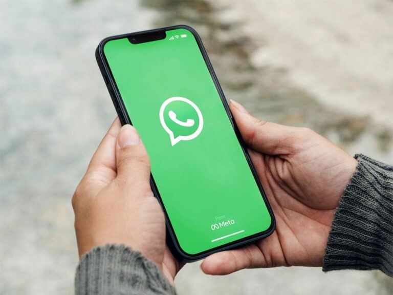 WhatsApp