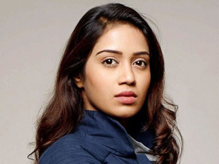 Nivetha-Pethuraj