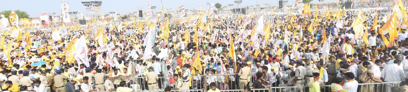 Photos Narendra Modi, Chandrababu Naidu, and Pawan Kalyan in Big Meeting