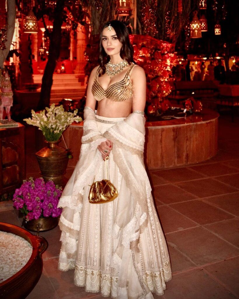 manushi_chhillar